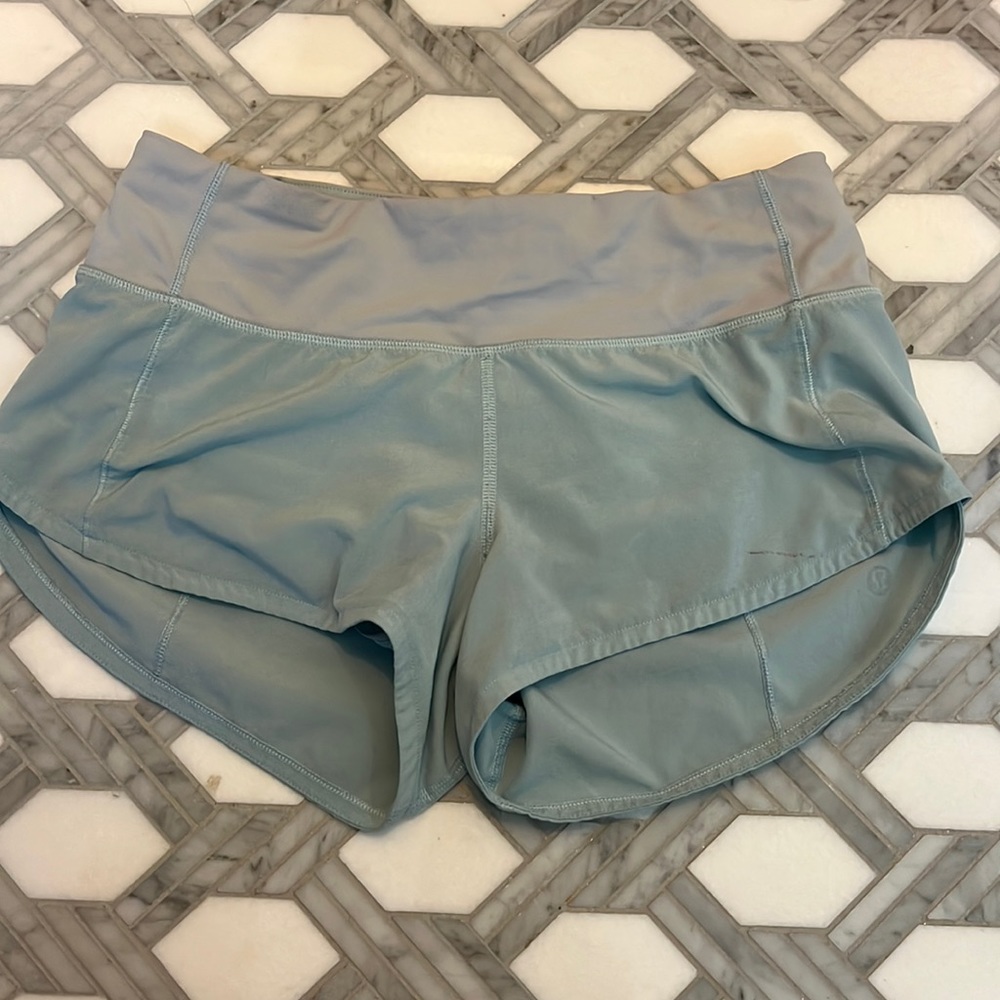 Light Blue Lululemon Speed up Shorts, size 2, 2.5 inch